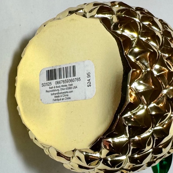 PINEAPPLE Foaming Hand Soap Dispenser - Picture 2 of 2